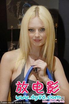 Paris HiltonѸ