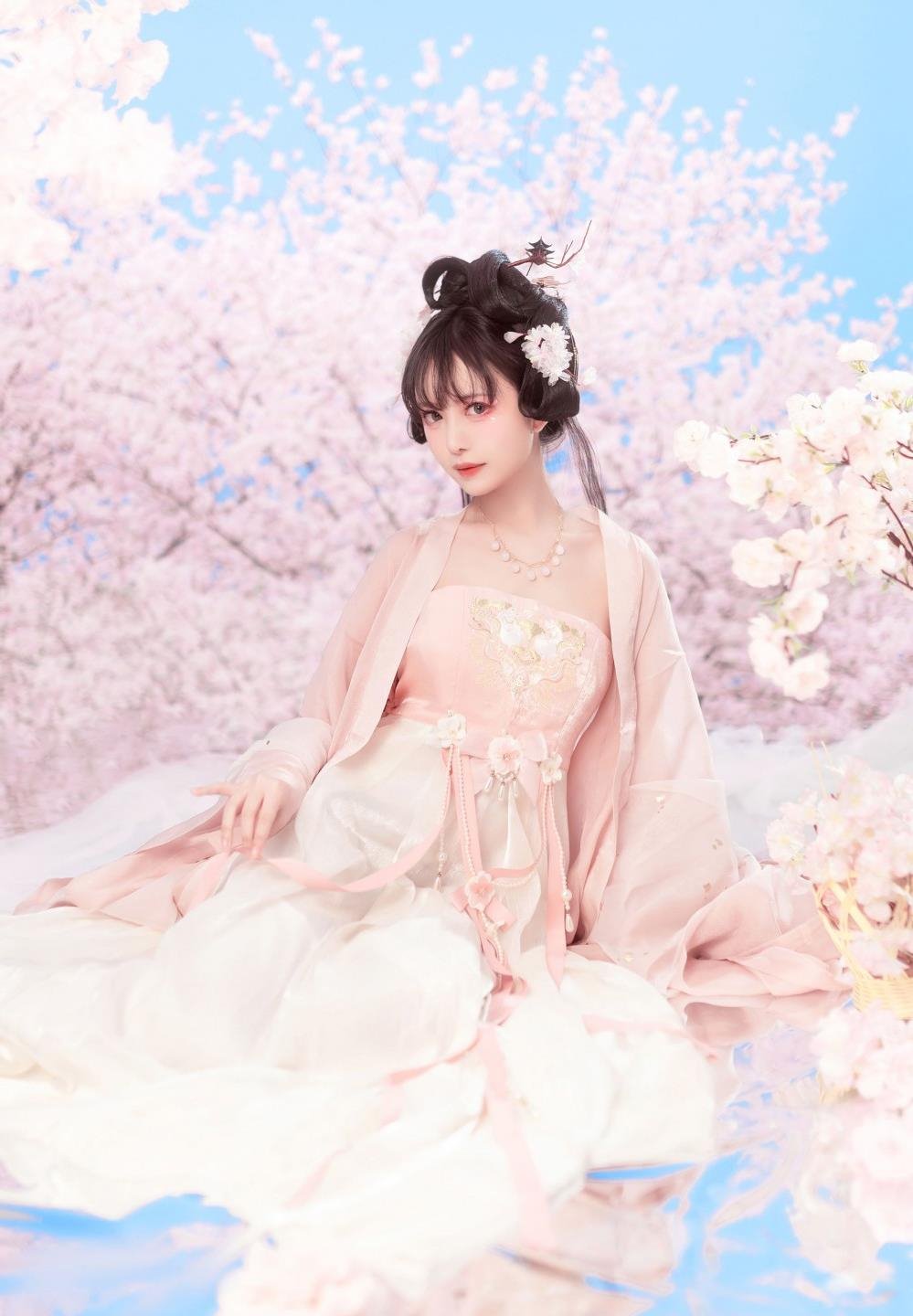 �������BT����