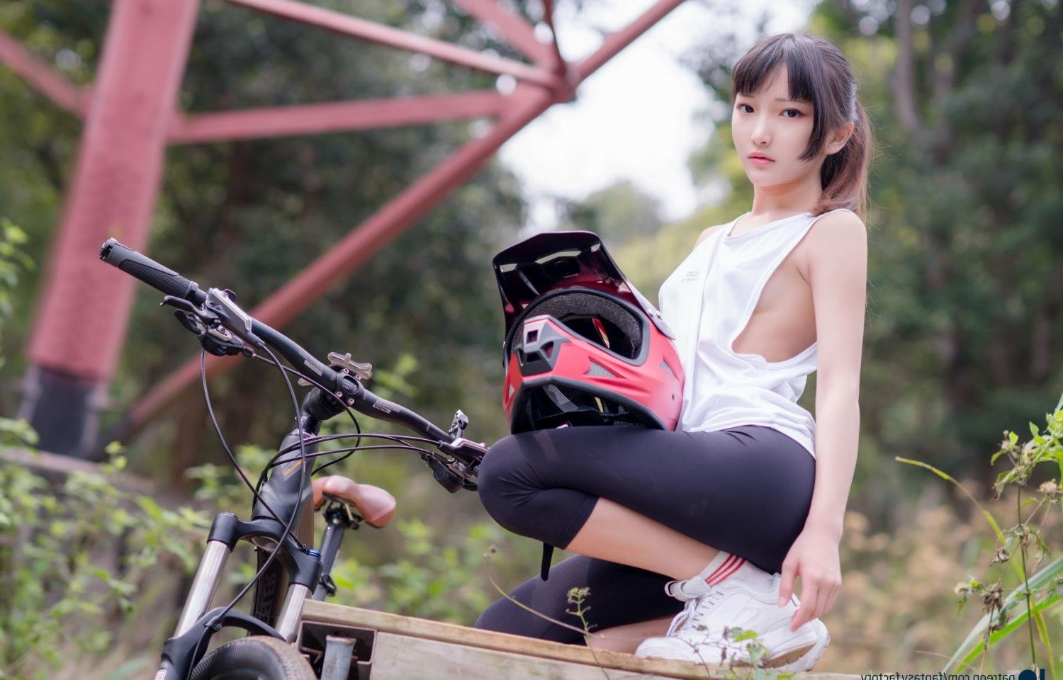 �����ǰ���RͷBT����