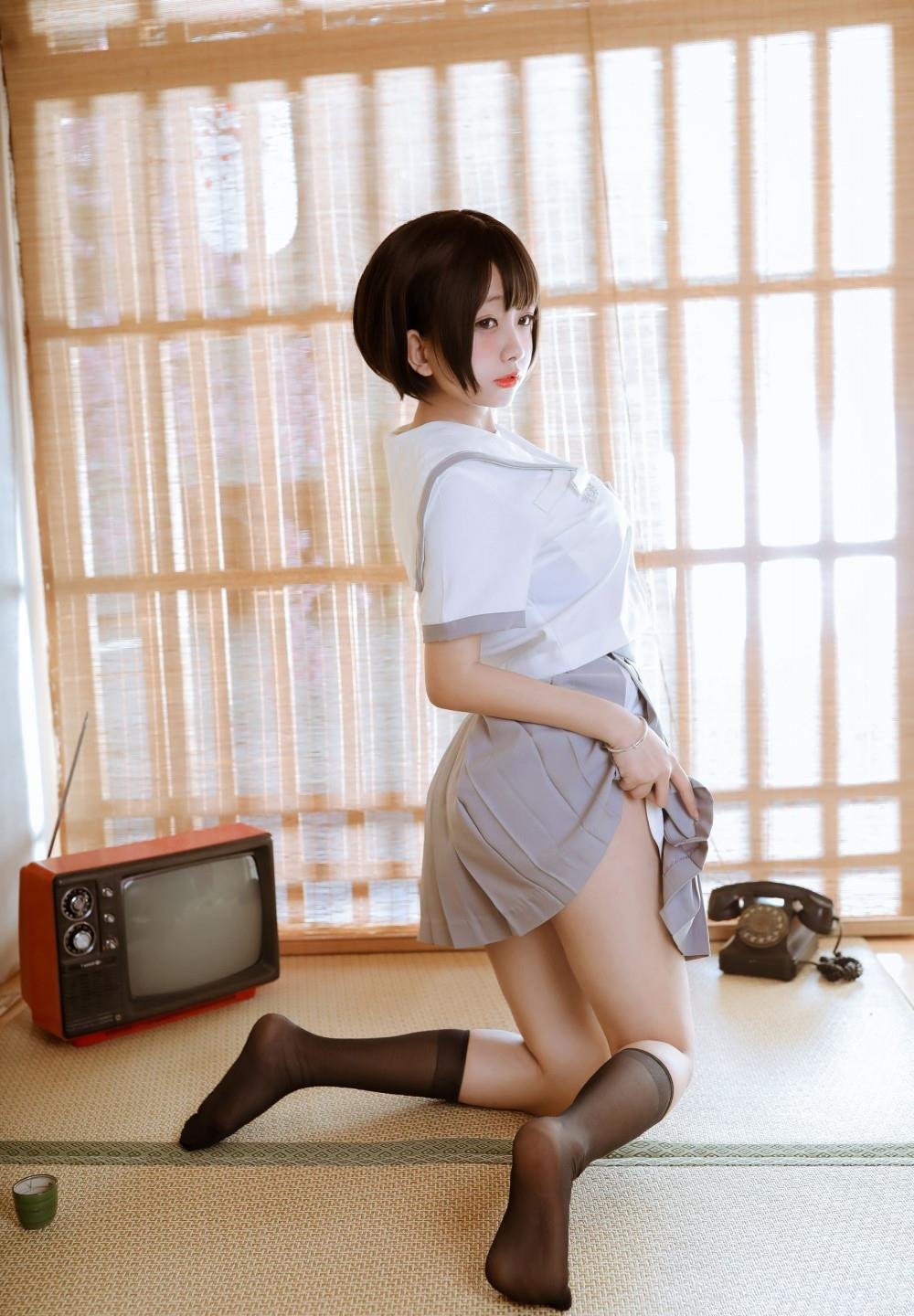 ���ű��߱�ײˮ����һ�ص���ƵBT����