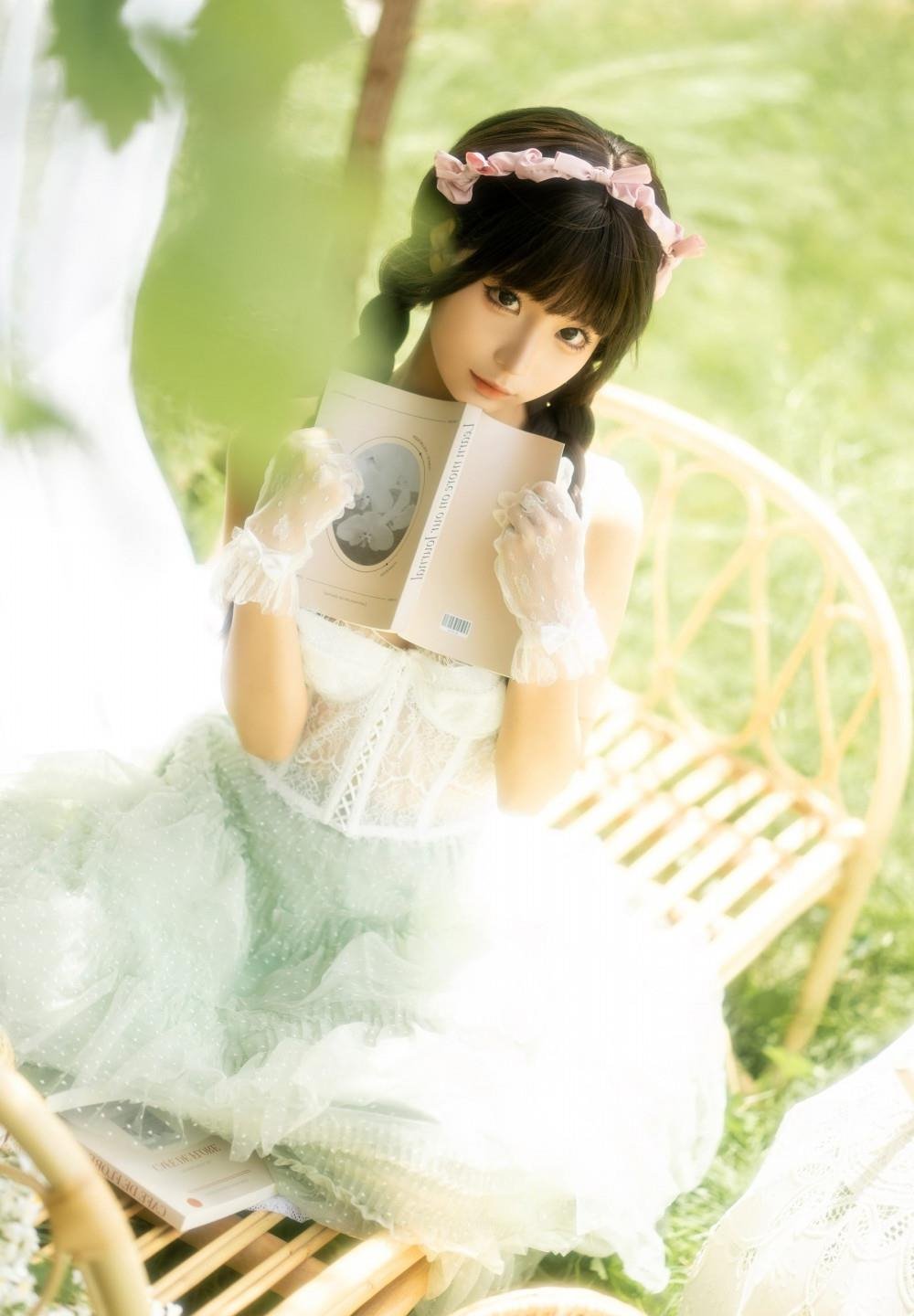 �л�Ӣ��BT����