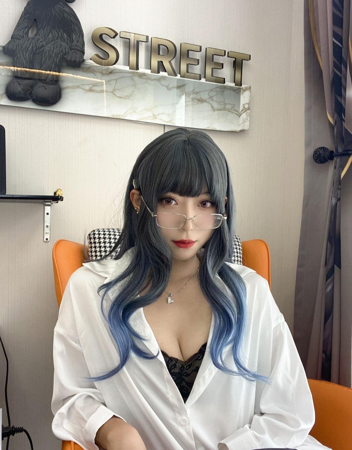 ����̫̫ë����B.����BT����