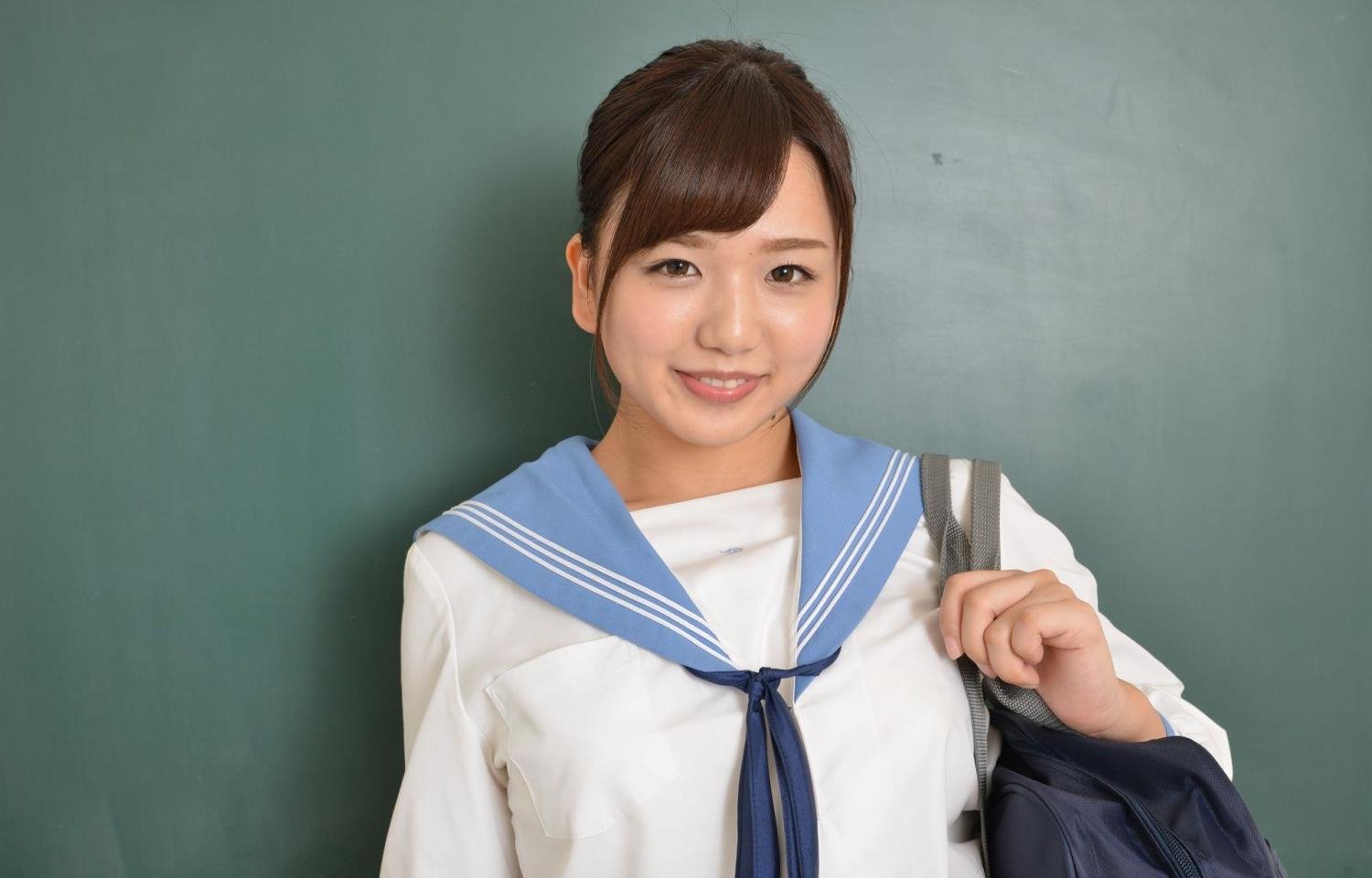 80�����޼����ƬBT����