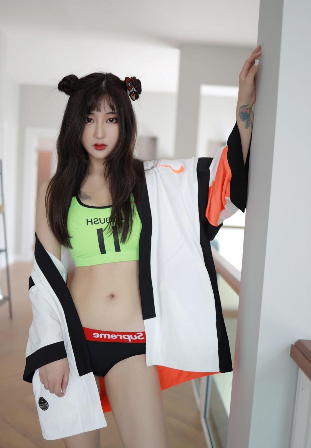 ͯ��ײ����֮��ѩŮ��BT����
