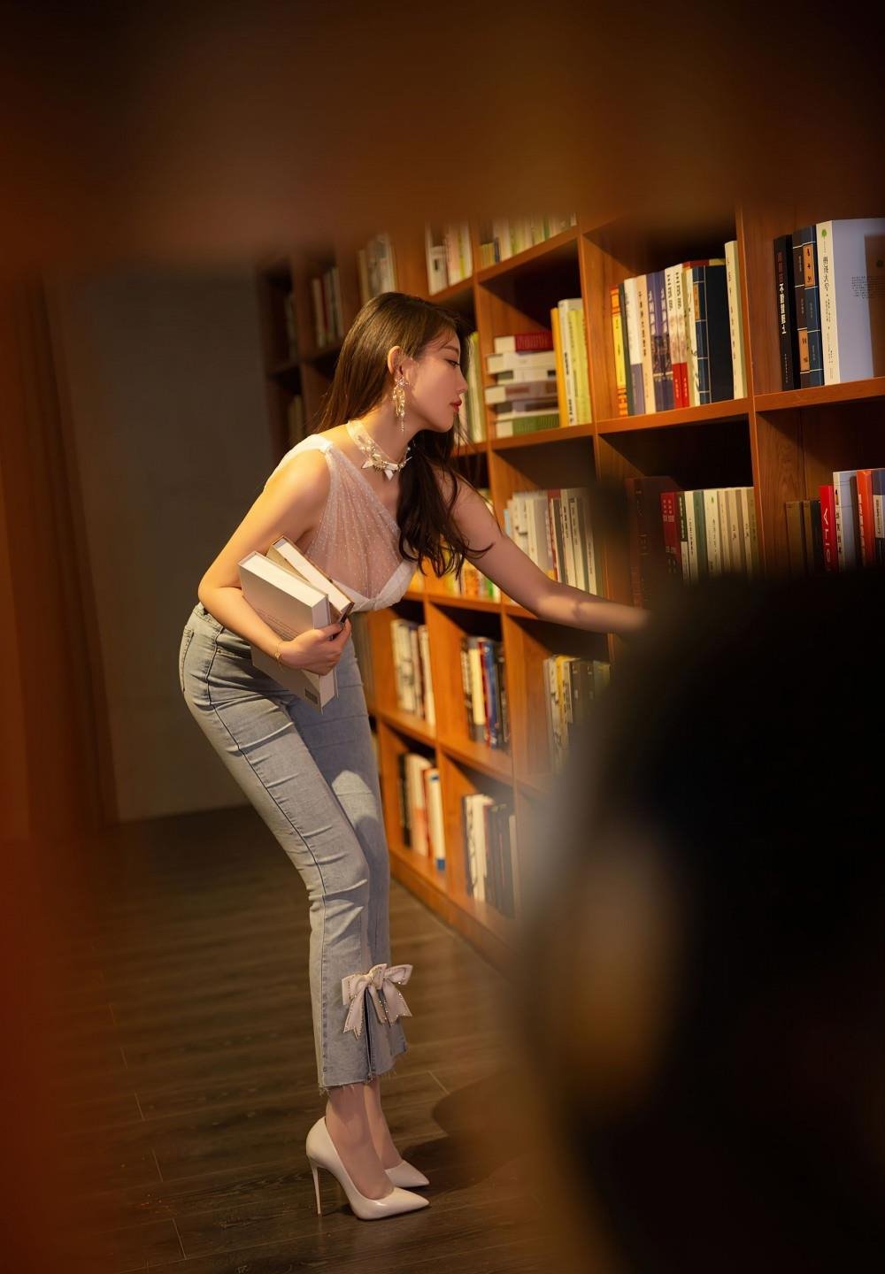 �þþ�Ʒ��������AV����BT����