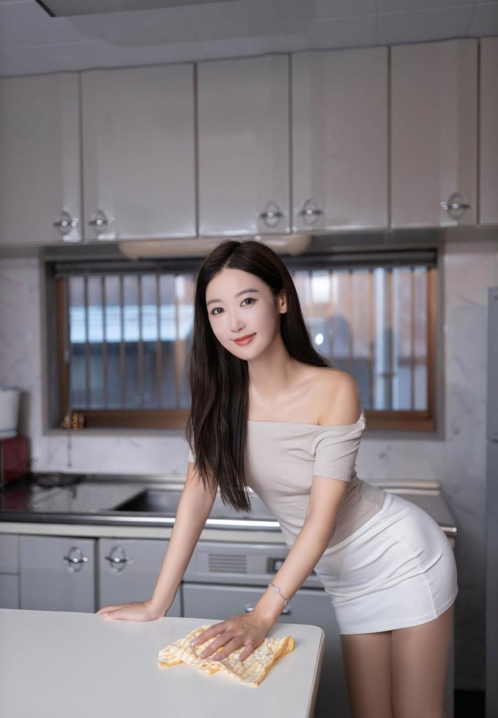 av��BT����