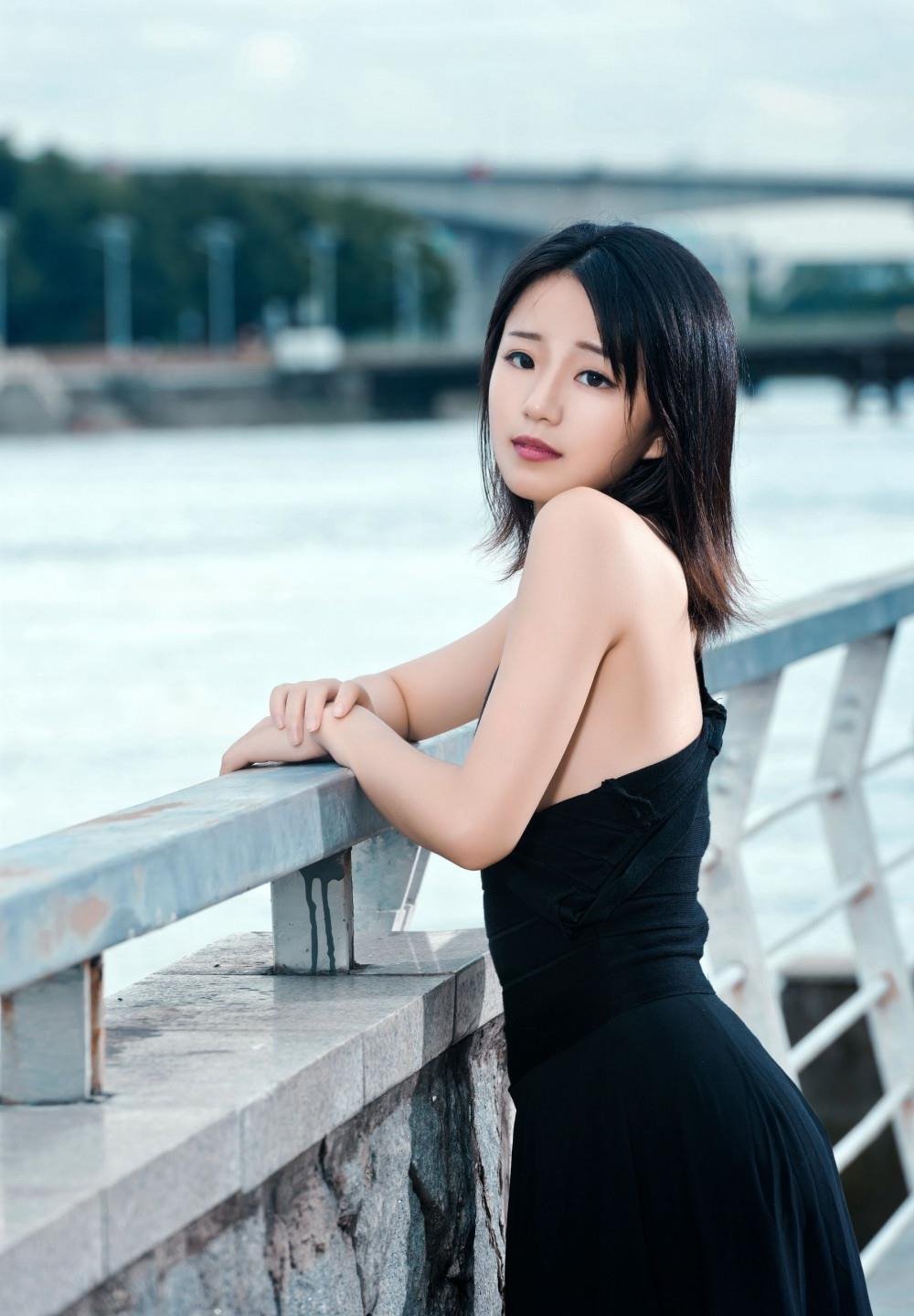 ������ŮBT����