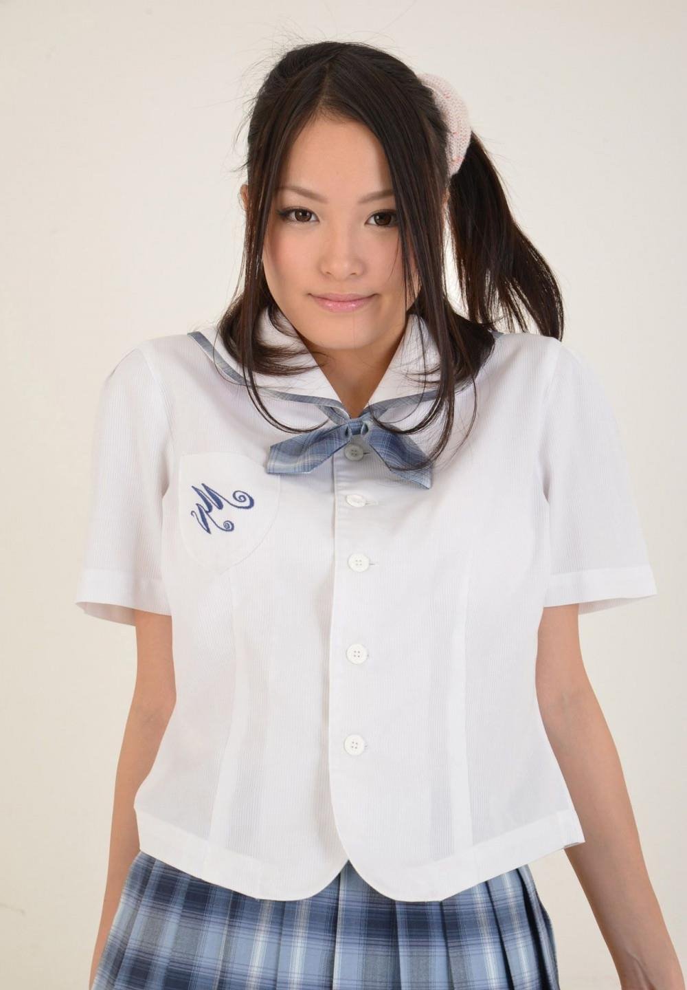 ��S������BT����