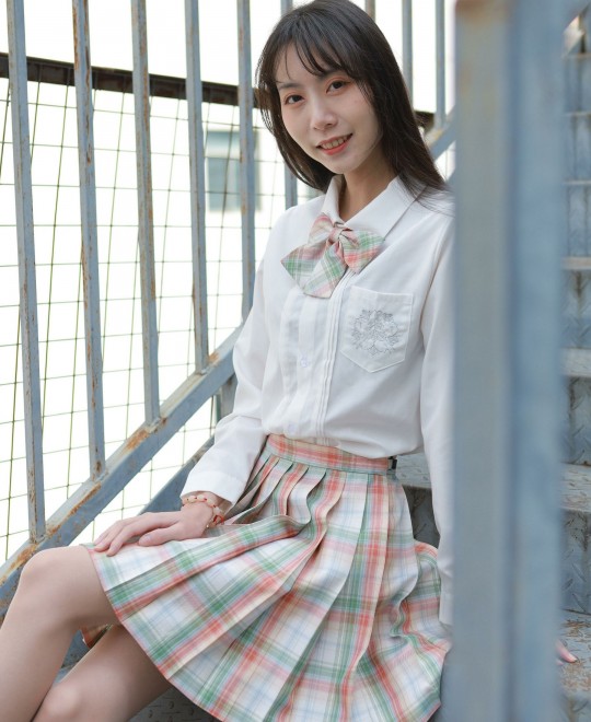 4HU����������BT����