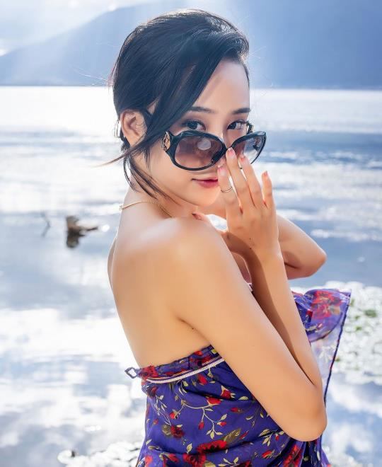 ��Ů�Ѹ�����¶����ͷ�����BT����