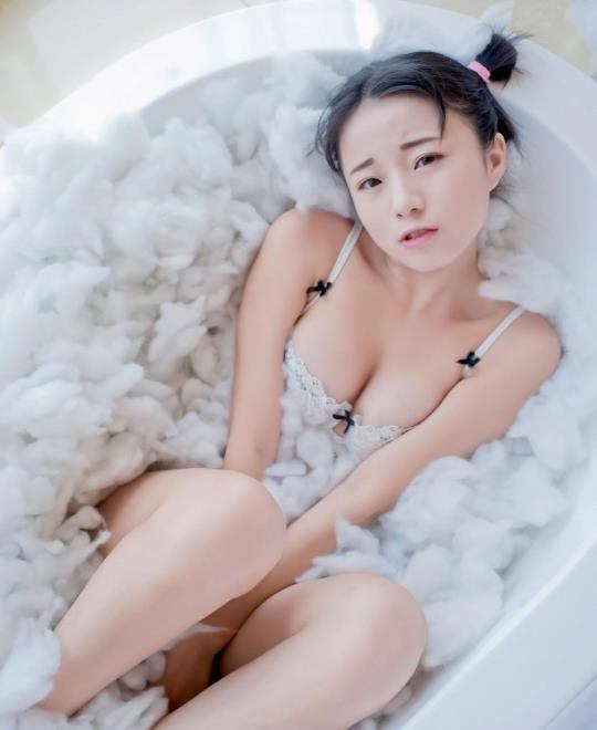 ����ɫ�ۺ�dddd97.comBT����