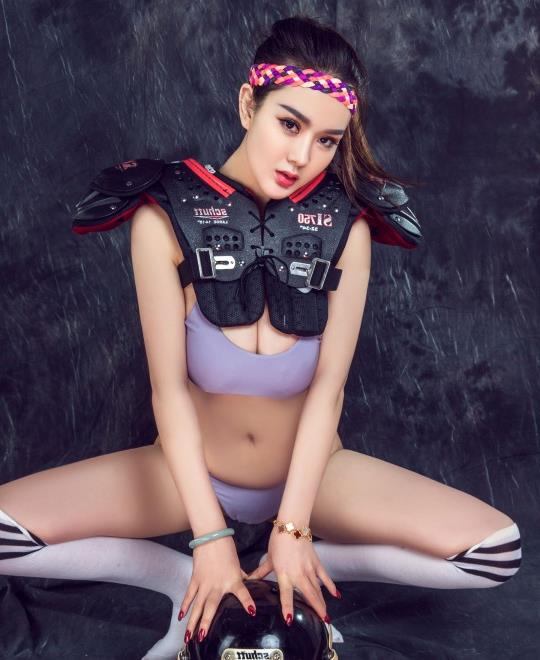 ���˱�ɫ���߹ۿ�BT����