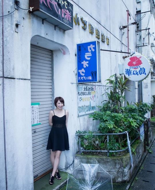 ��ɫʦ�ֲ�����BT����